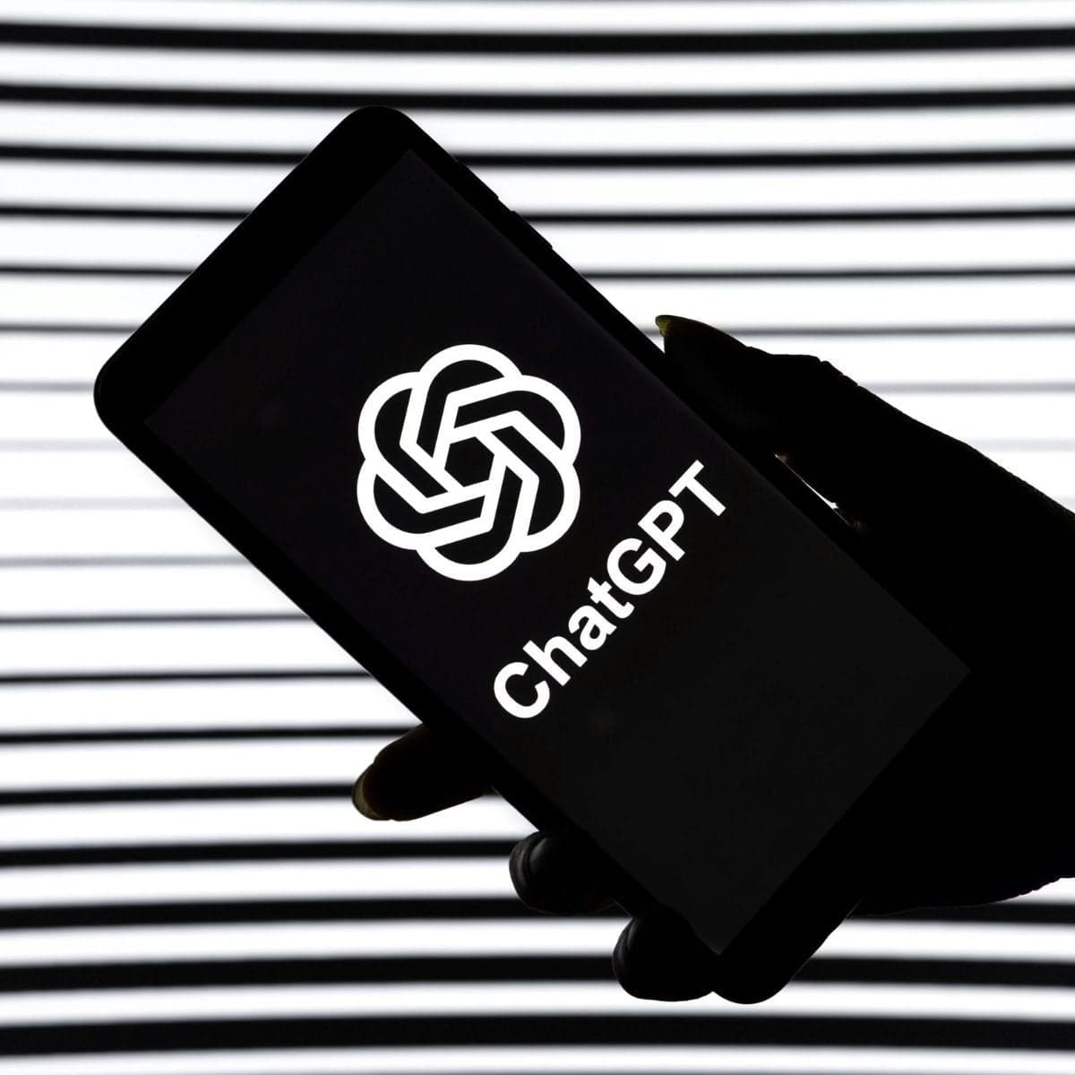 OpenAI Launches GPT-5.2 in Rapid Response to Google's Gemini