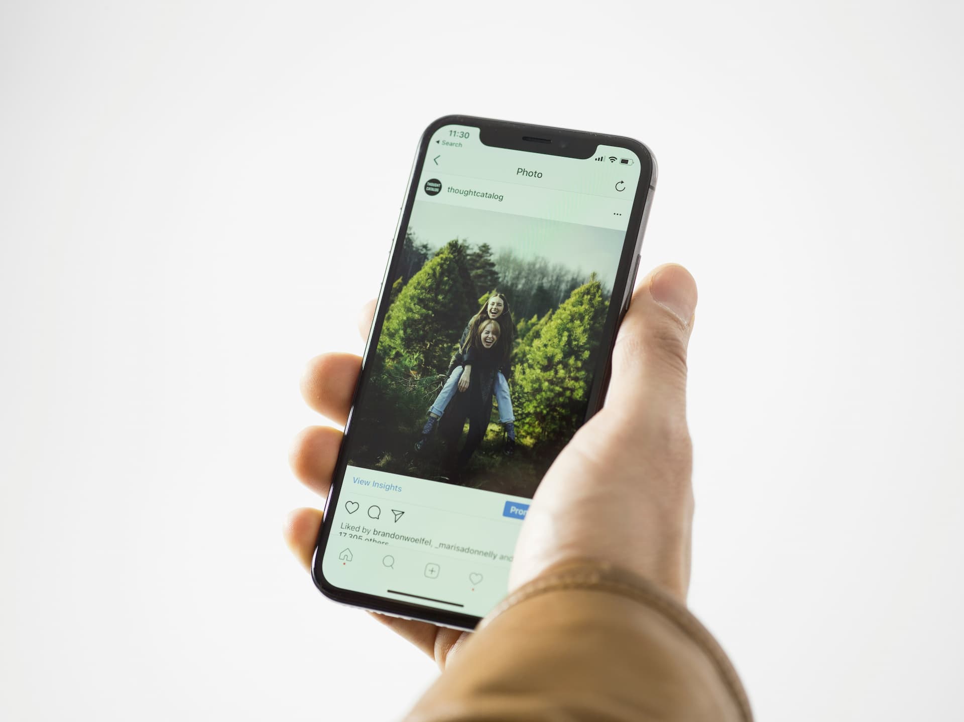 Thinking of Buying a New Phone? Answer These 5 Crucial Questions First