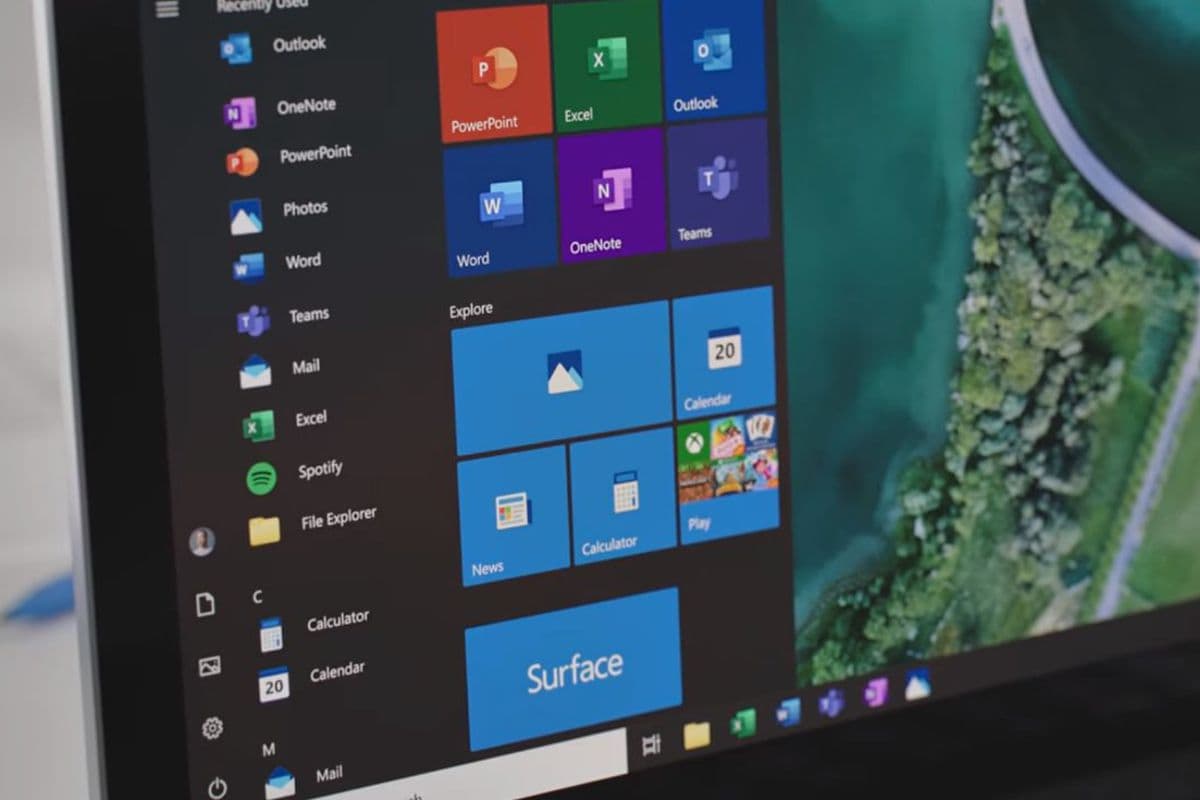How to Change the Size of Apps and Text on Your Main Display in Windows 10 and 11