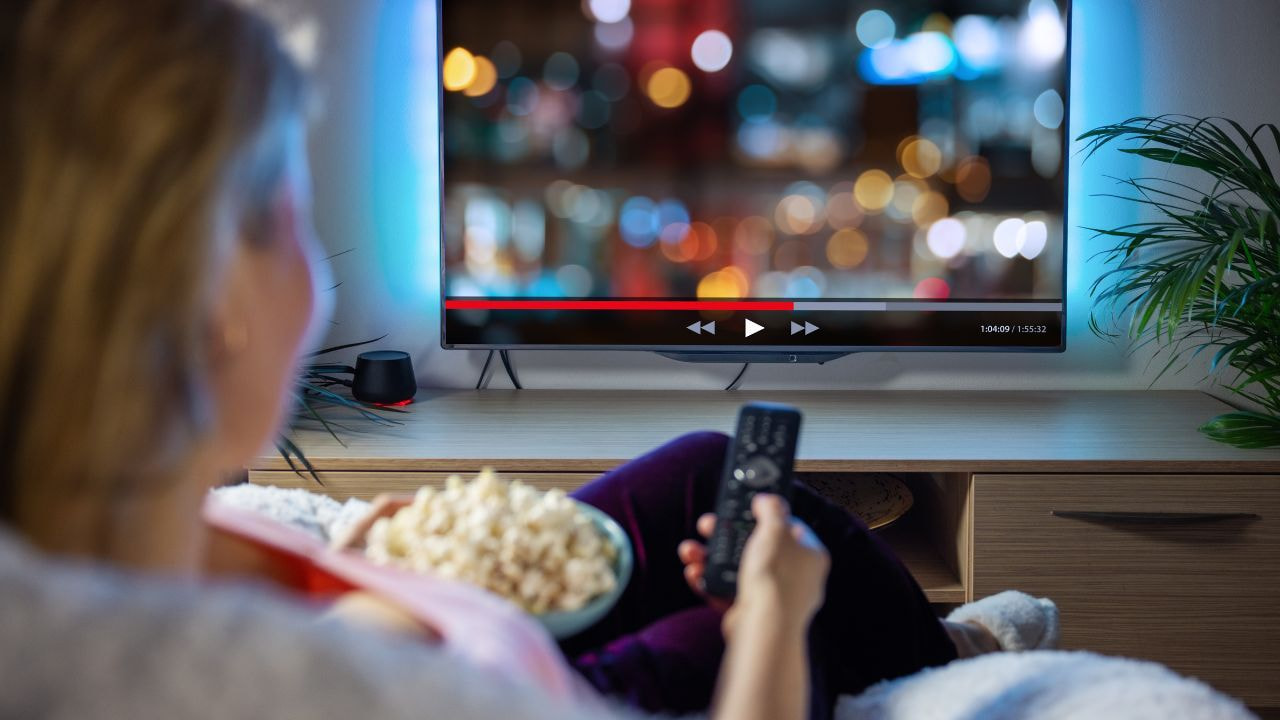 19 Devices You Should Unplug to Lower Your Electric Bill by £1,100