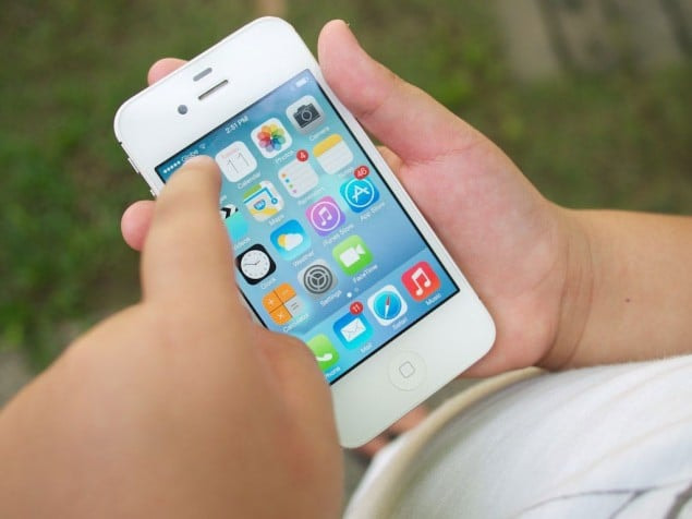 How to fix Iphone stuck on slide for emergency and connect to itunes screen