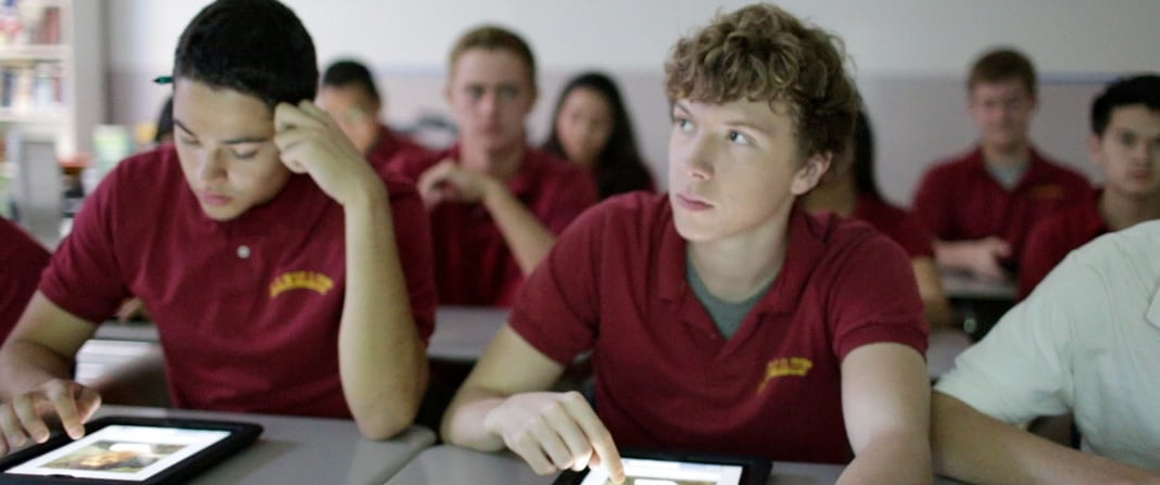 Best Essential iPad Apps for High School Students