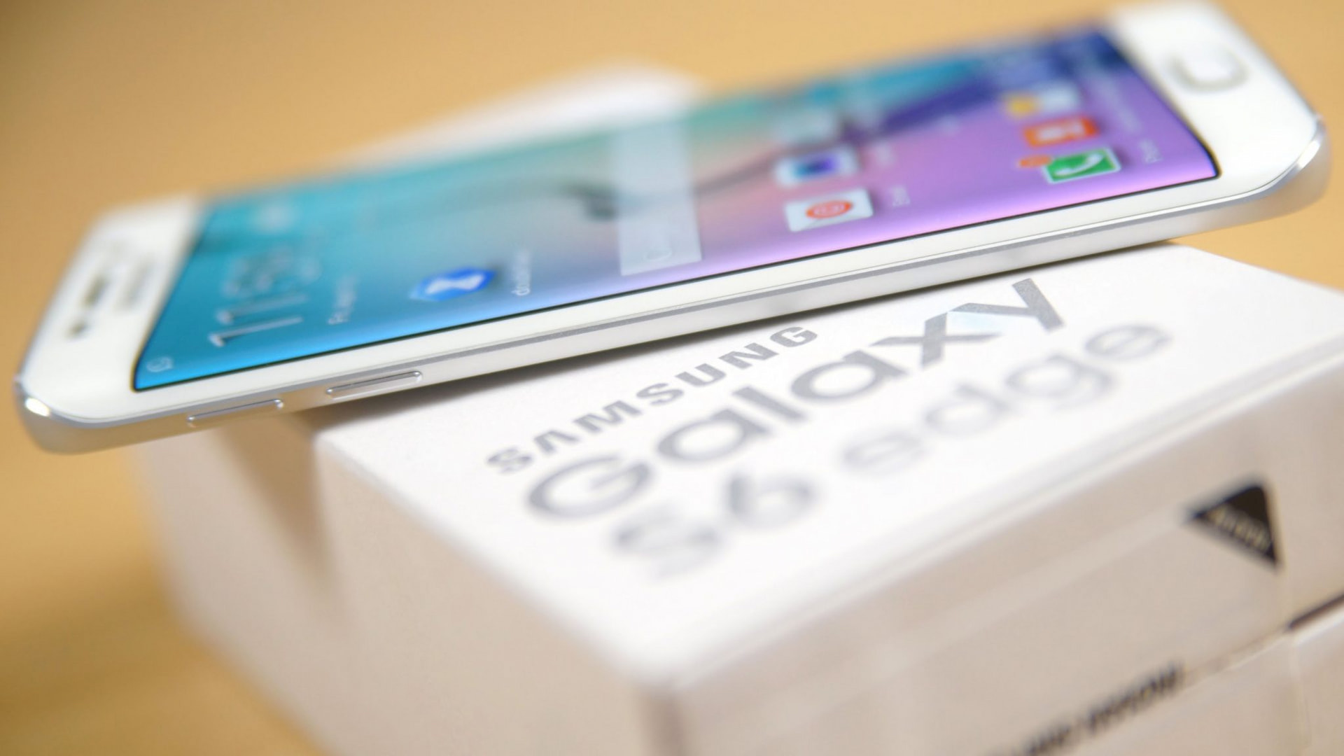 How To Turn Off All Sounds On Samsung Galaxy S6 Edge
