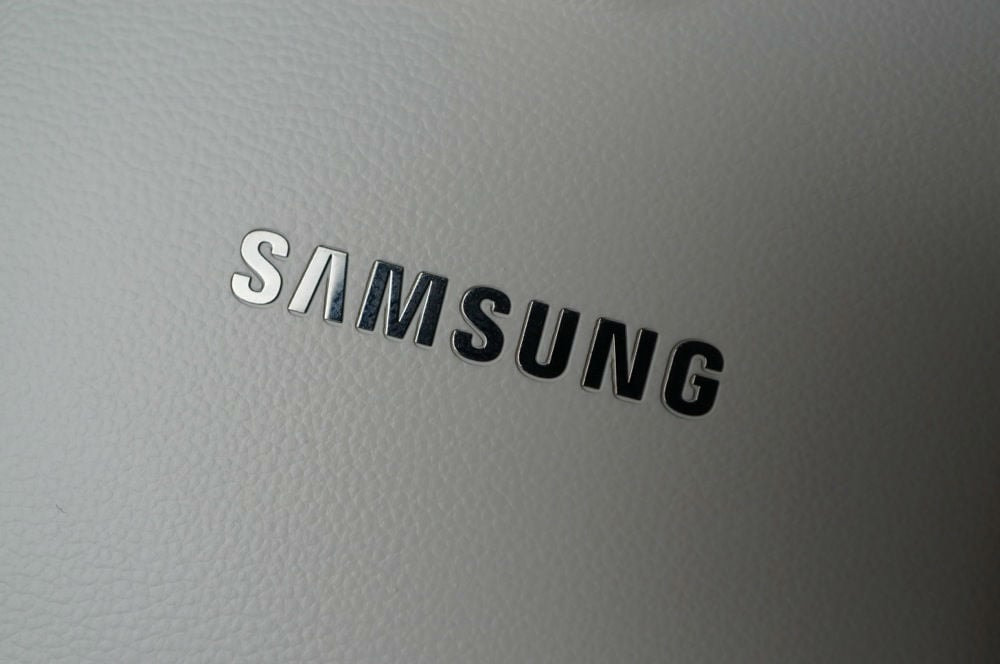 Samsung Galaxy S7 Edge Is Seen In The New Leaked Image