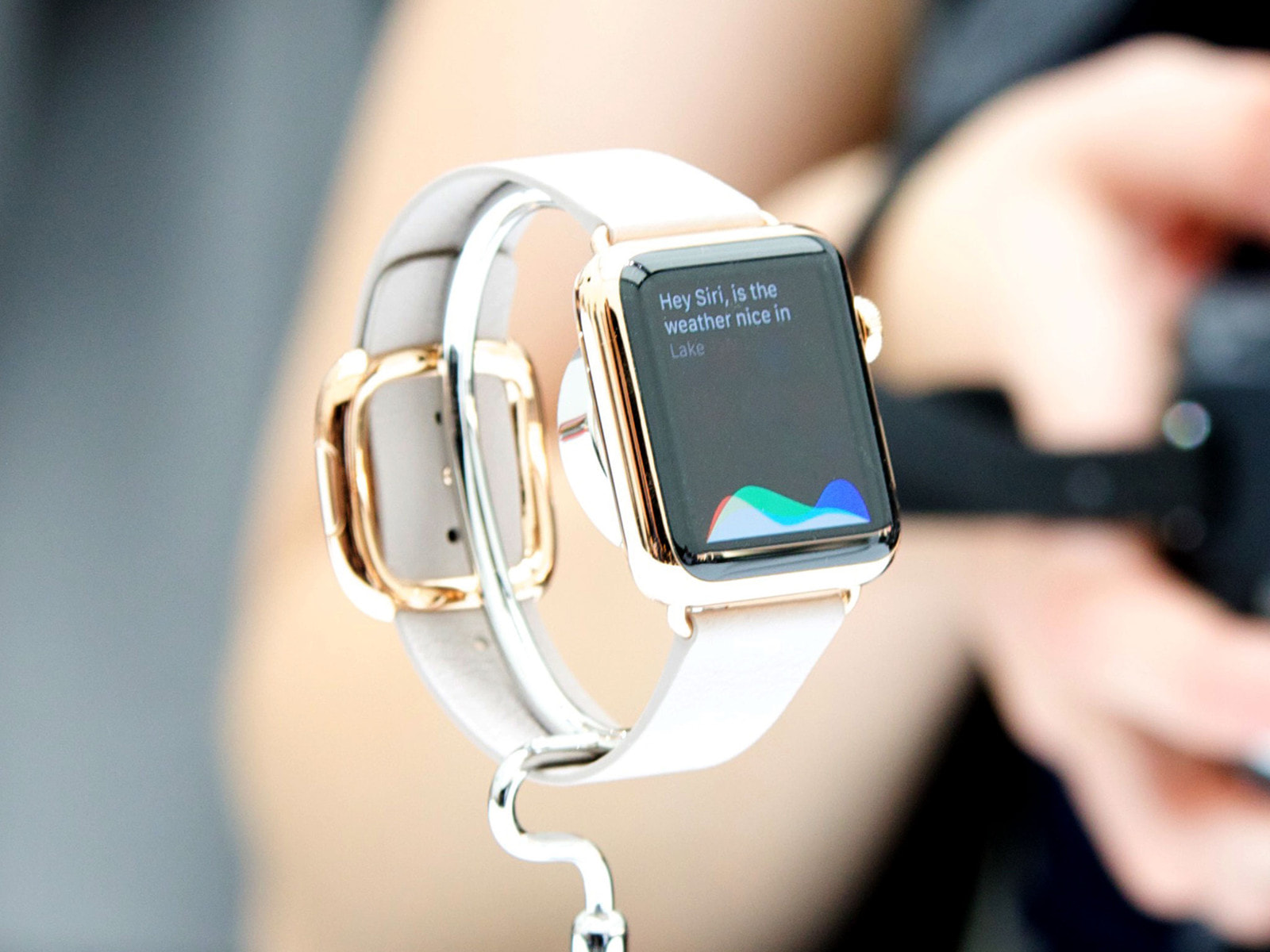 How To Enable “Hey Siri” On The Apple Watch