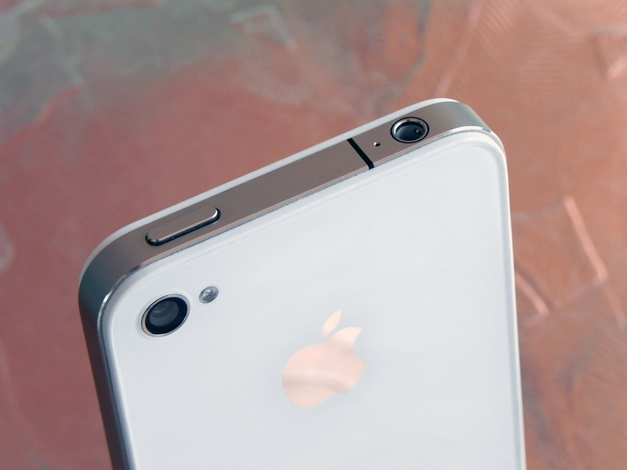 Common iPhone 4 Issues And How To Fix Them
