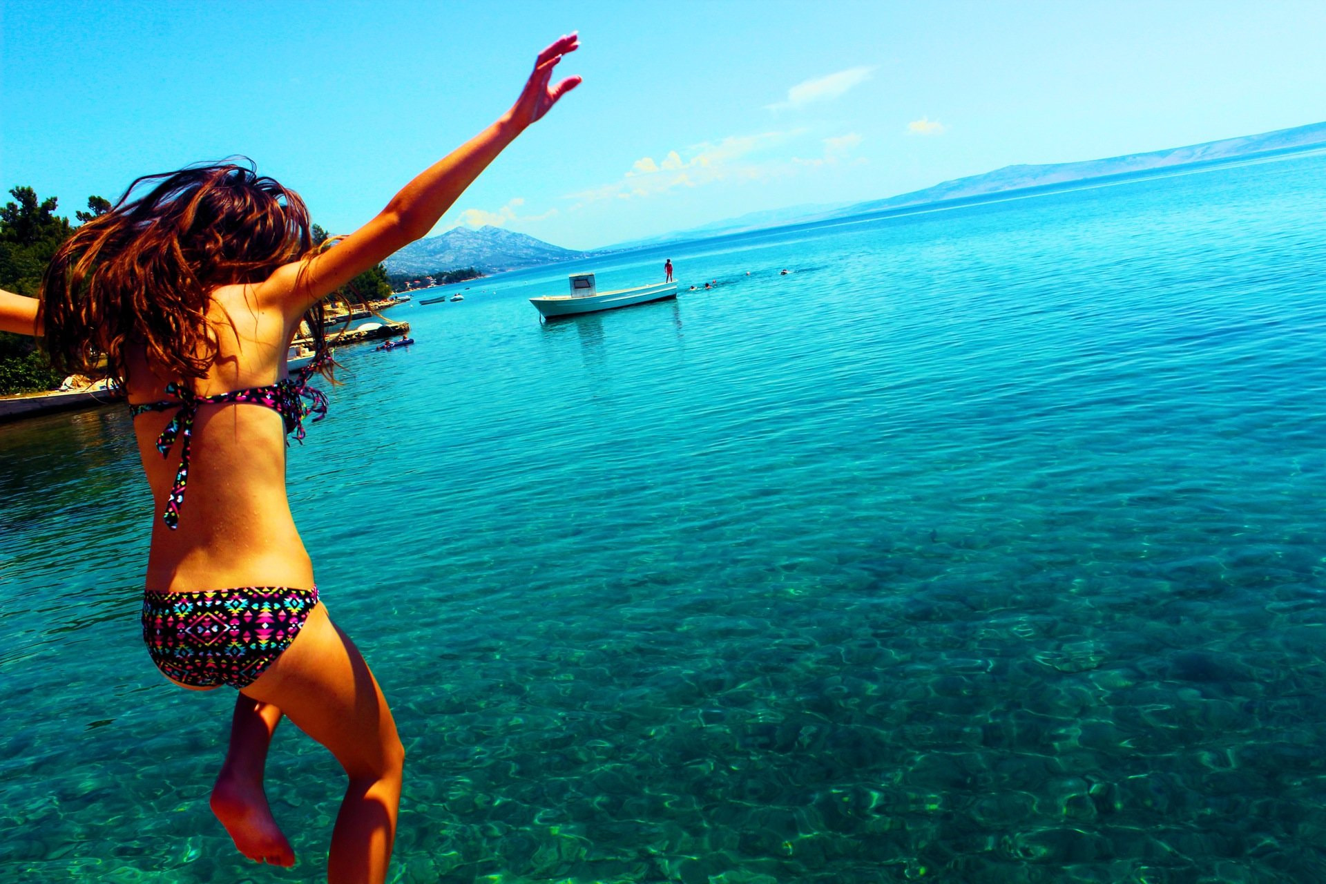 8 Reasons Why Traveling Alone Is An Awesome Idea