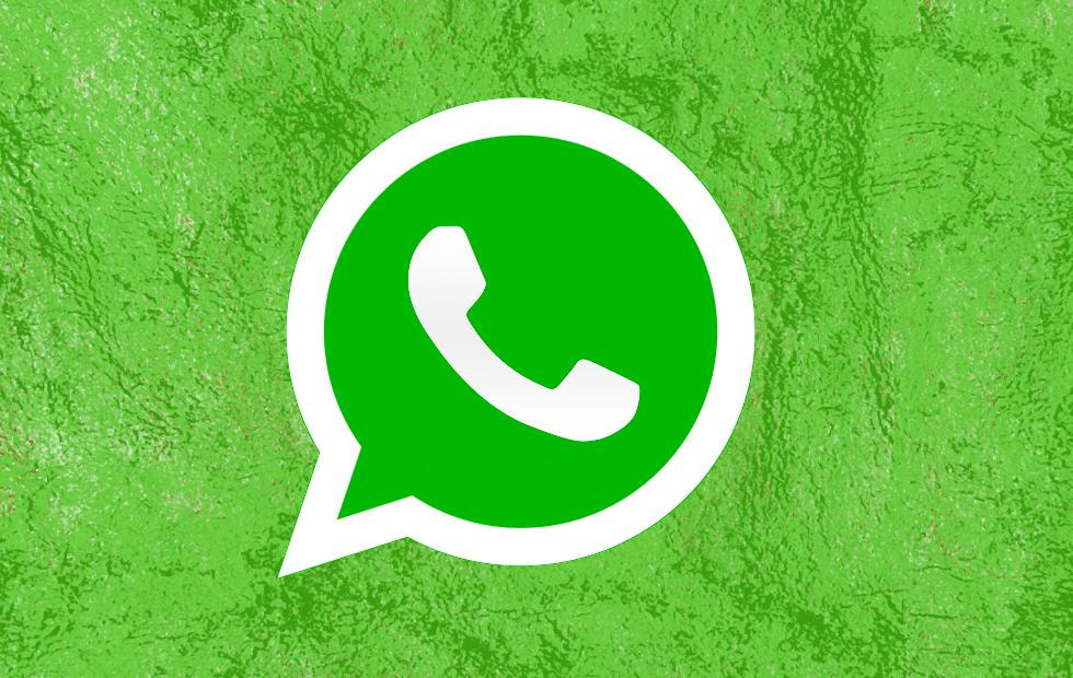 How to forward messages on WhatsApp